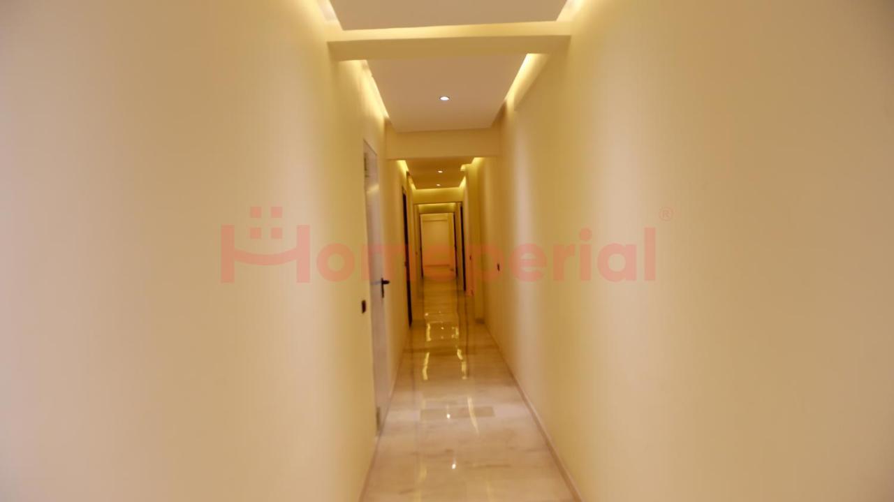 Homeperial Modern 2br With Pool Downtown Appartement *