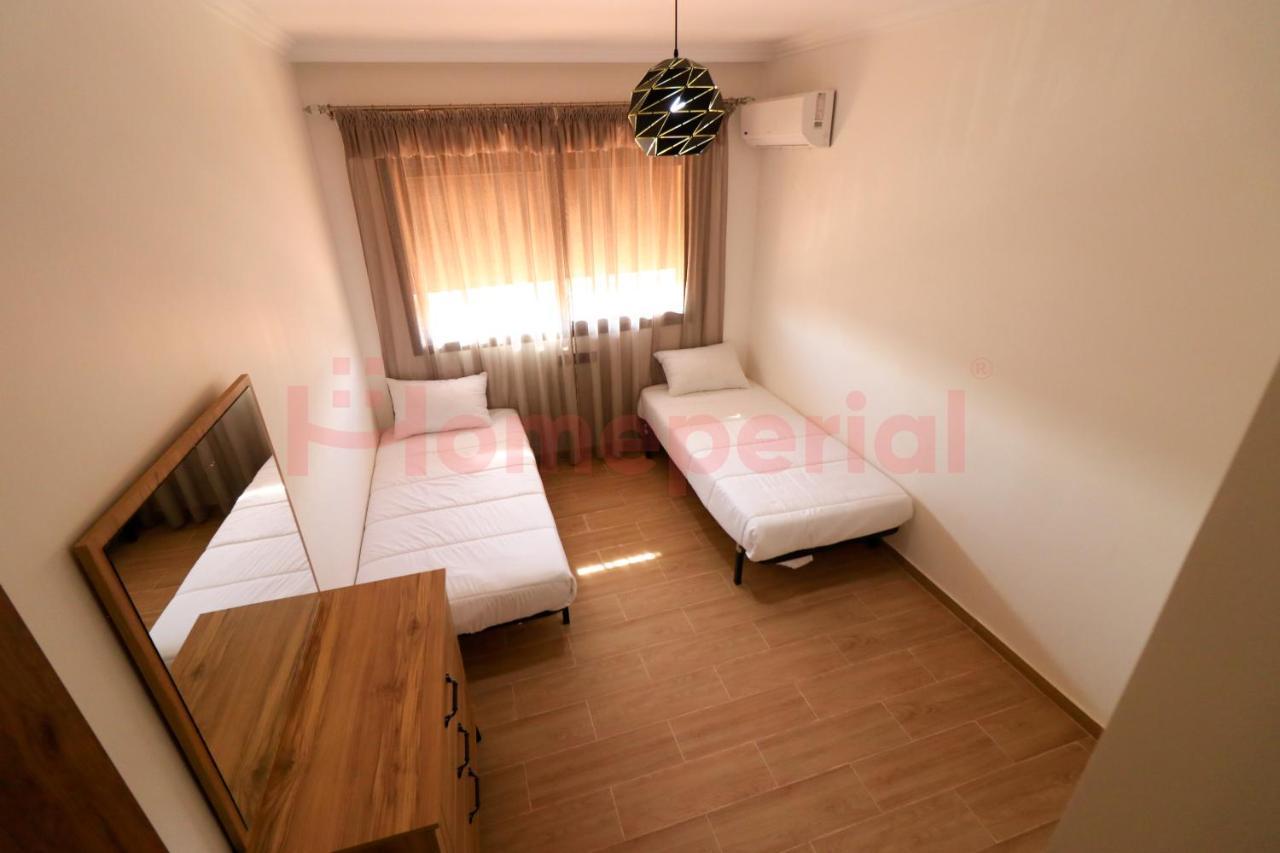 Apartment Homeperial Modern 2br With Pool Downtown